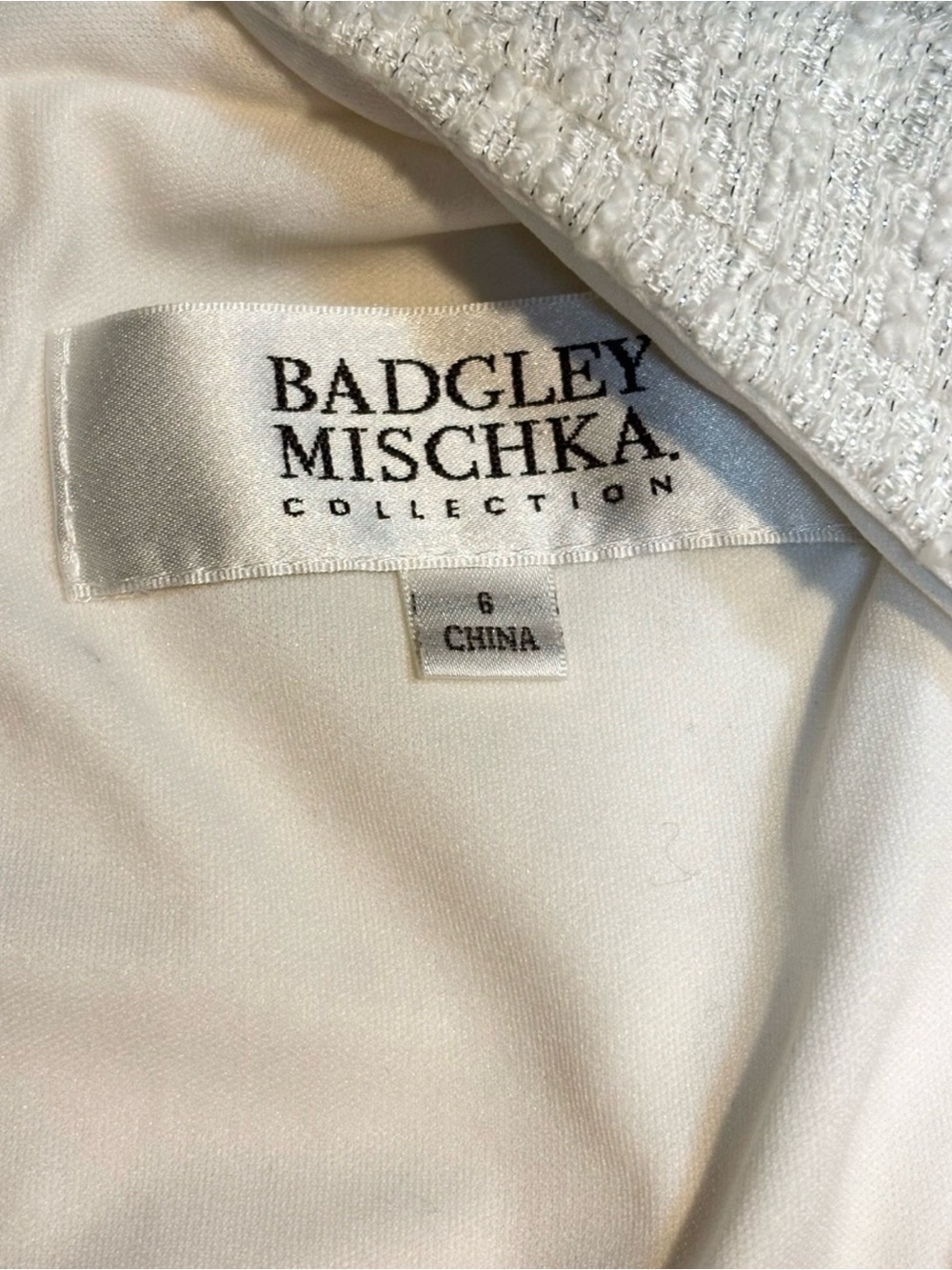 Badgley Mischka Bridal Twist Front Cocktail Dress nubby knit texture size 6 - Picture 10 of 10